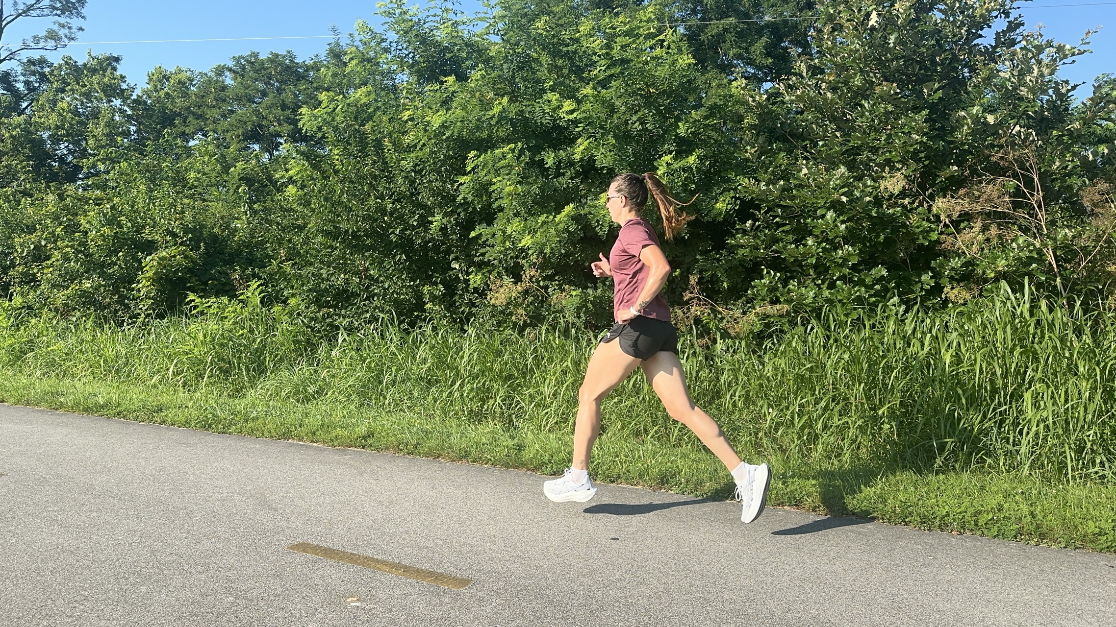 Kayla Dudick running a training run